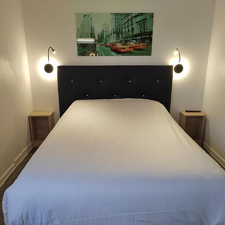 Fasthotel Paris Ouest Bouafle Exterior photo