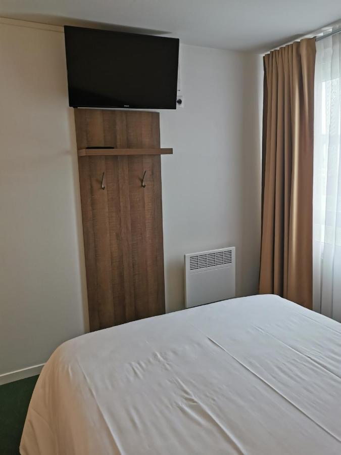 Fasthotel Paris Ouest Bouafle Exterior photo