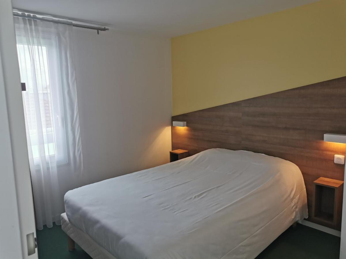 Fasthotel Paris Ouest Bouafle Exterior photo