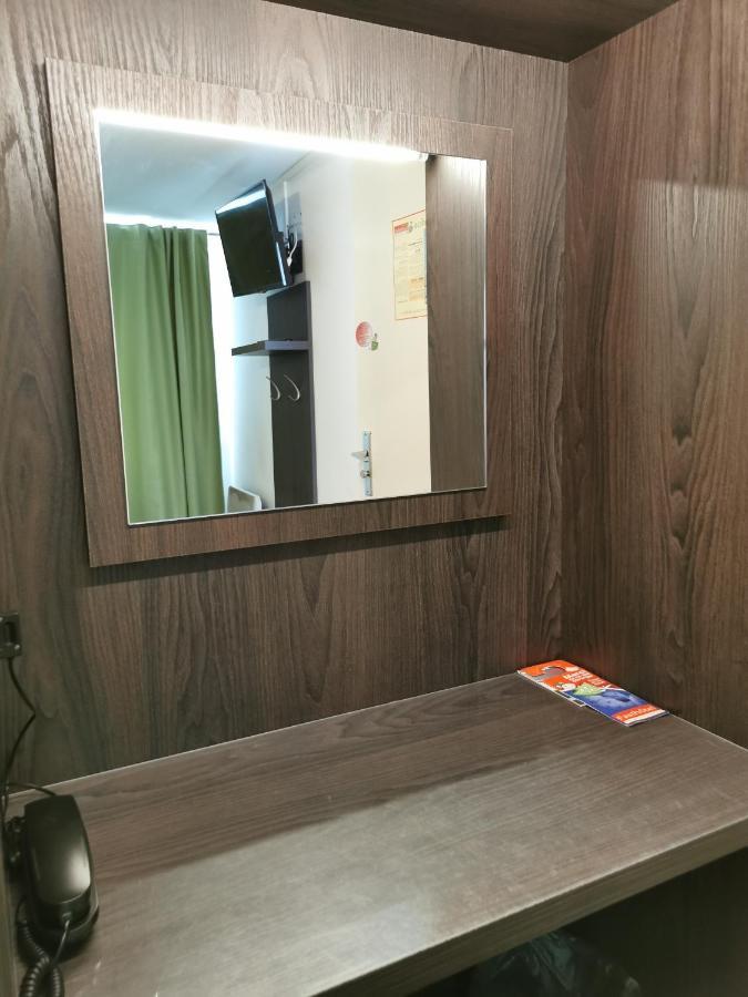 Fasthotel Paris Ouest Bouafle Exterior photo