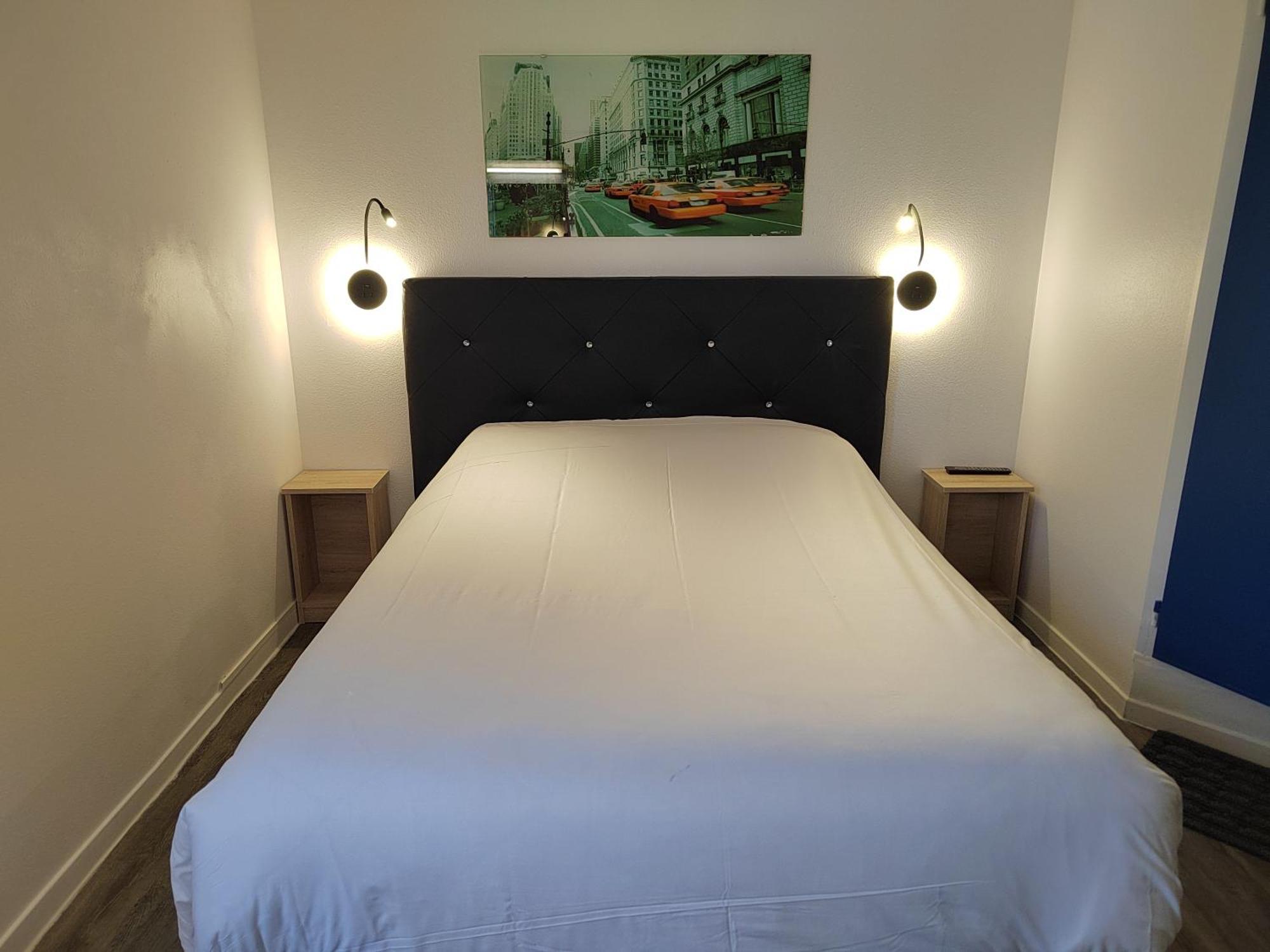 Fasthotel Paris Ouest Bouafle Exterior photo