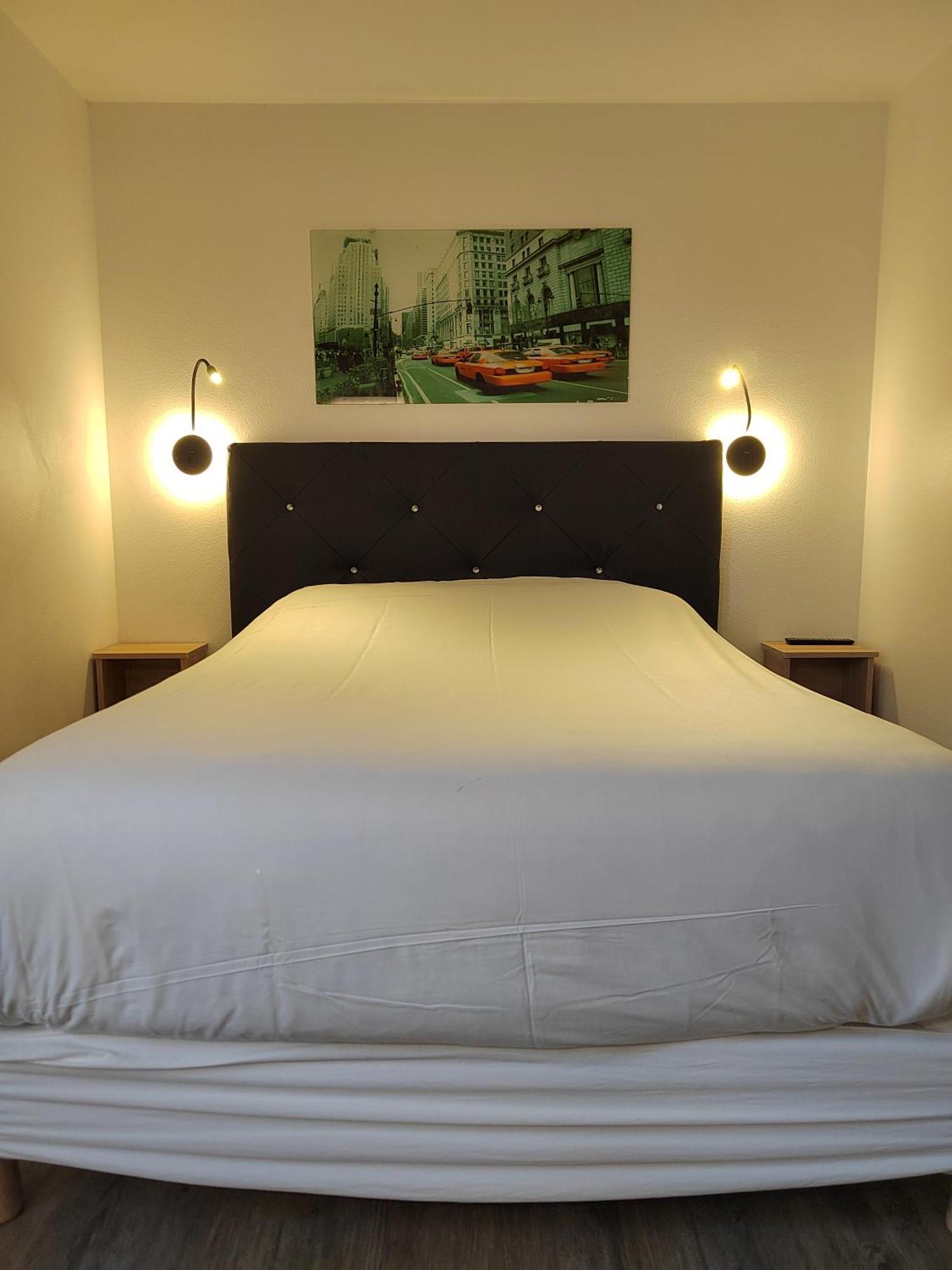 Fasthotel Paris Ouest Bouafle Exterior photo