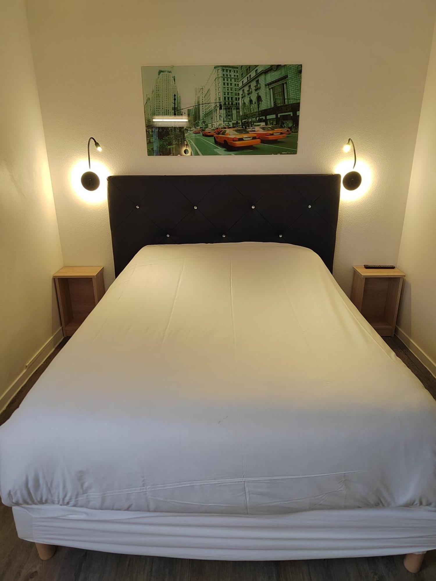 Fasthotel Paris Ouest Bouafle Exterior photo