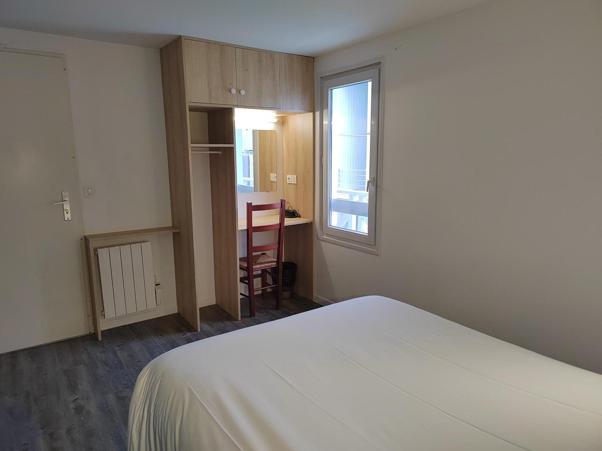 Fasthotel Paris Ouest Bouafle Exterior photo